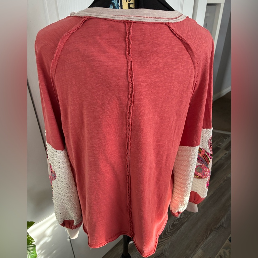 Women's Long Sleeve Top - Picture 4 of 6